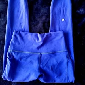 Lululemon 25" Wunder Train Leggings with Pockets